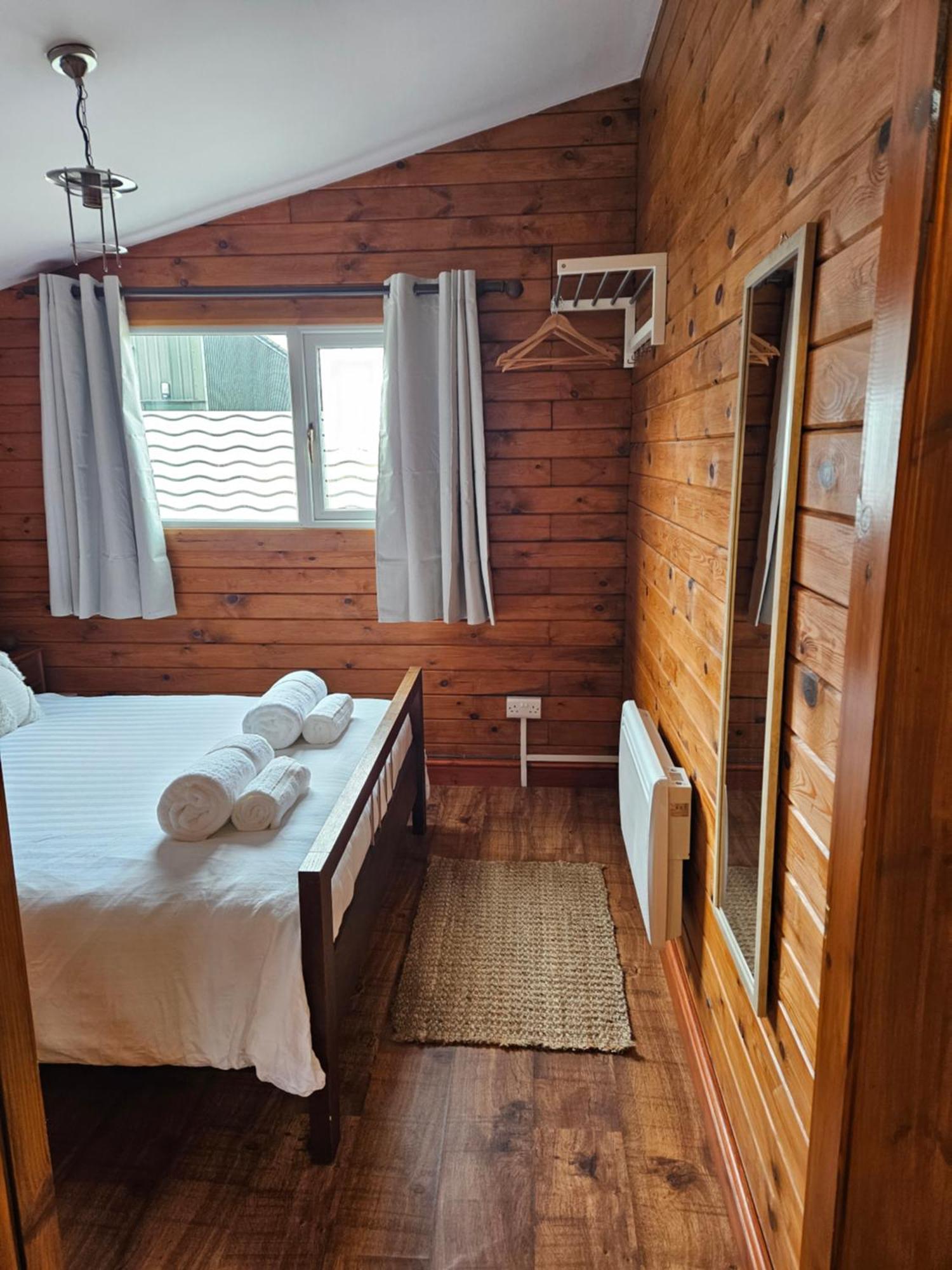 Captain'S Cabin Mynytho Esterno foto